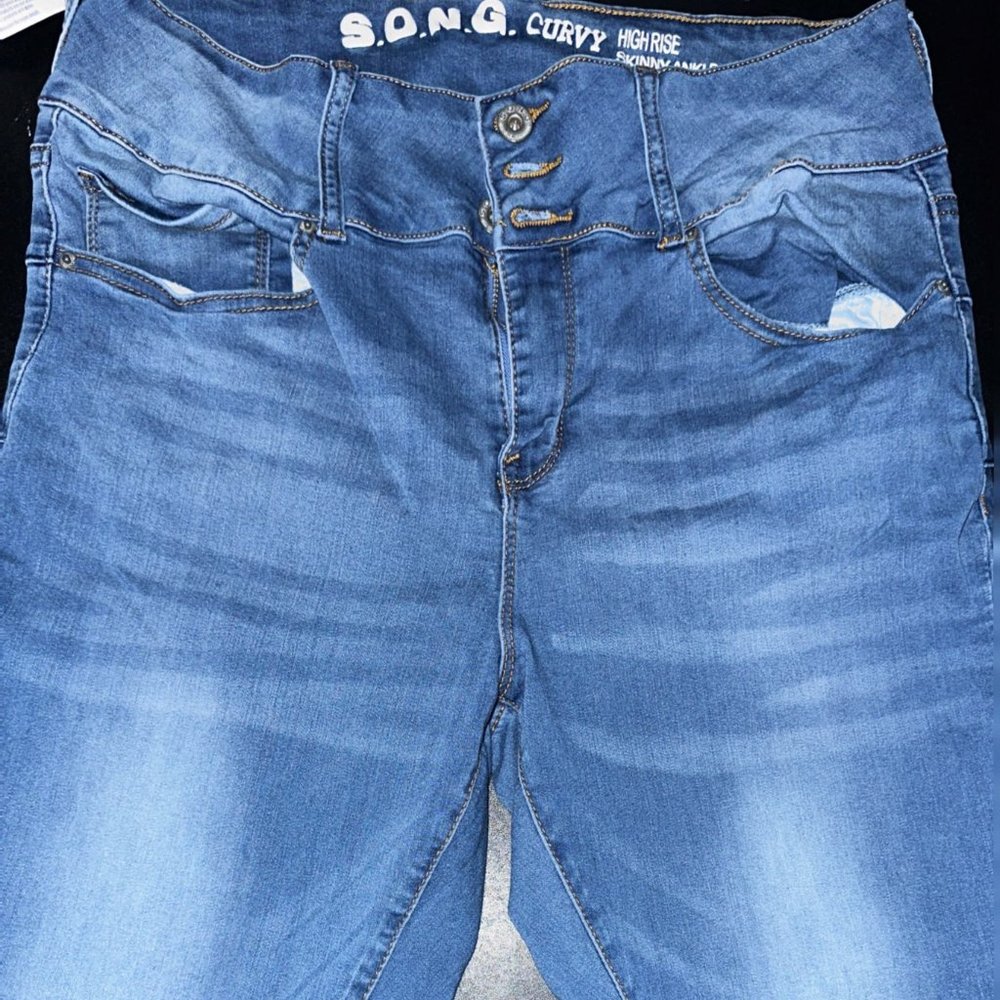 Blue Jeans (S.O.N.G)